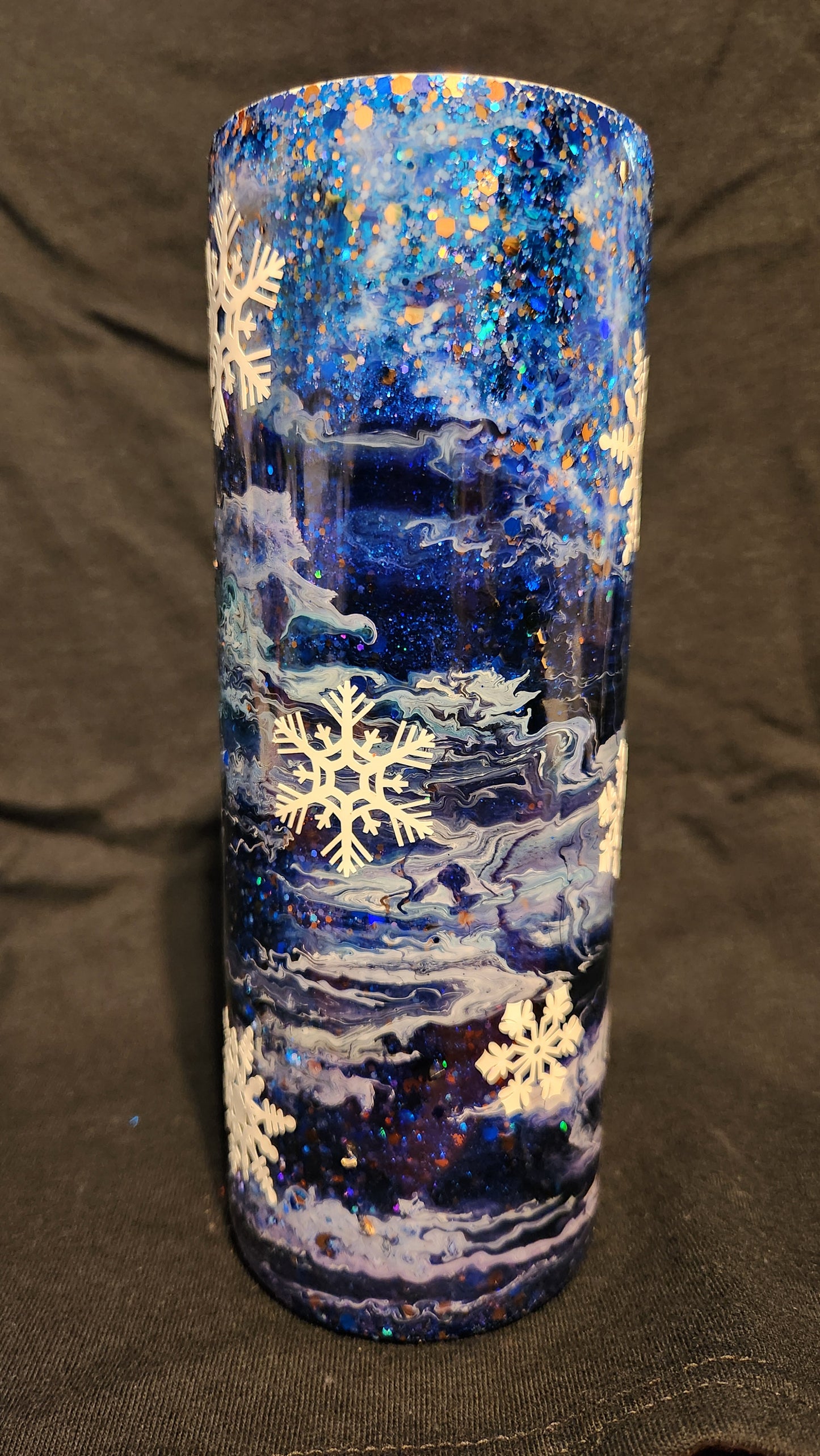 Blue & White Snowflake Epoxy Tumbler